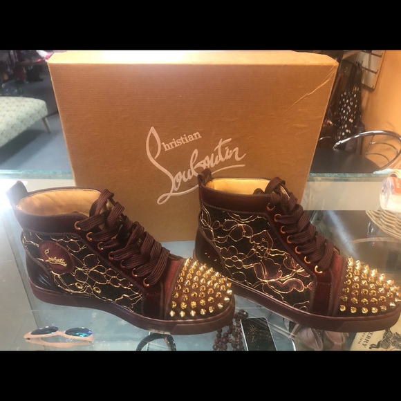 burgundy louboutin sneakers